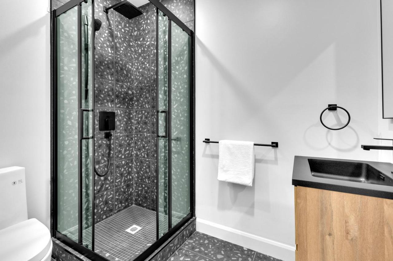 Deluxe Suites Downtown Montreal Zewnętrze zdjęcie